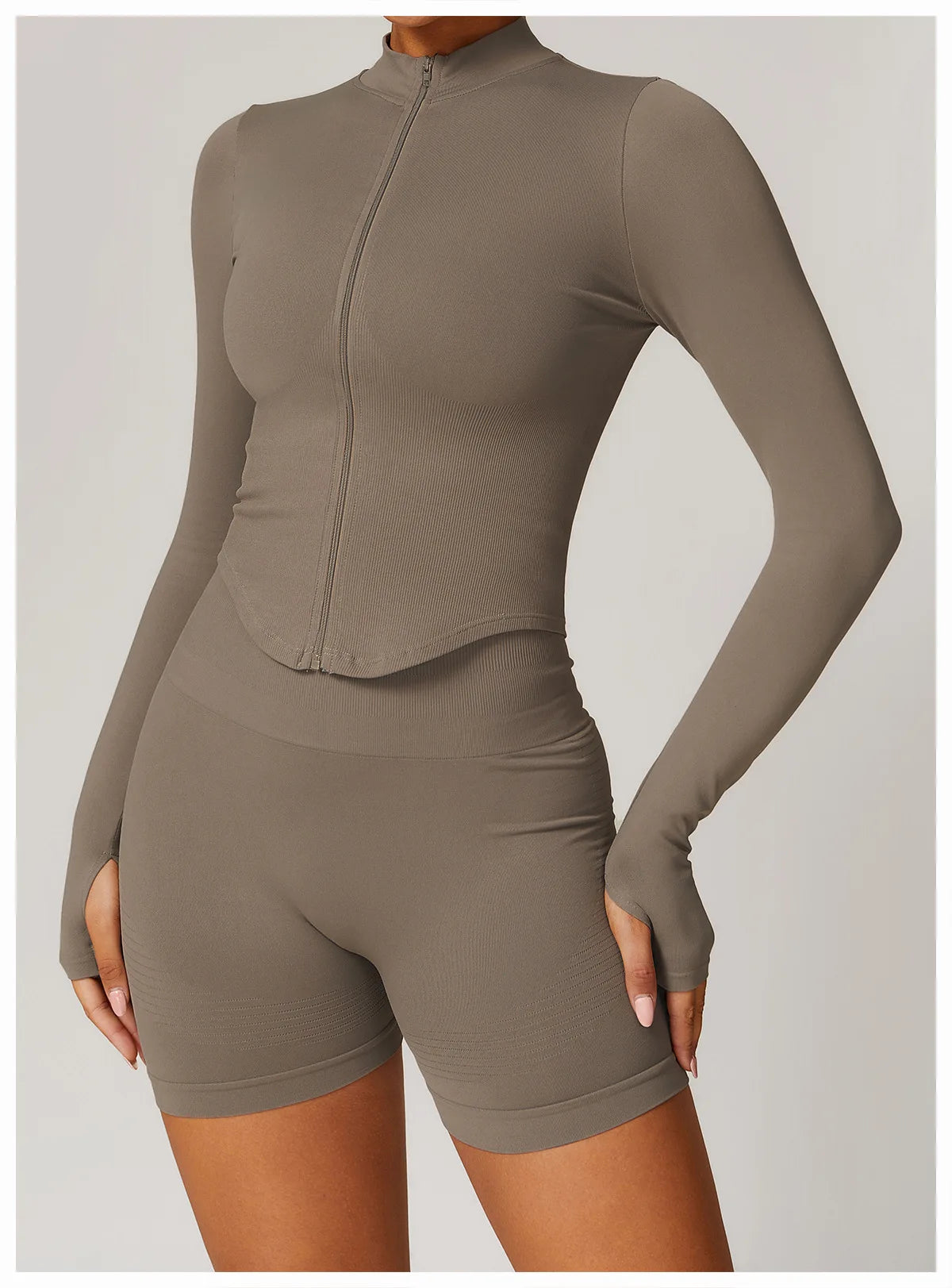 THE QUANTUM NOW Aligned Yoga Jacket