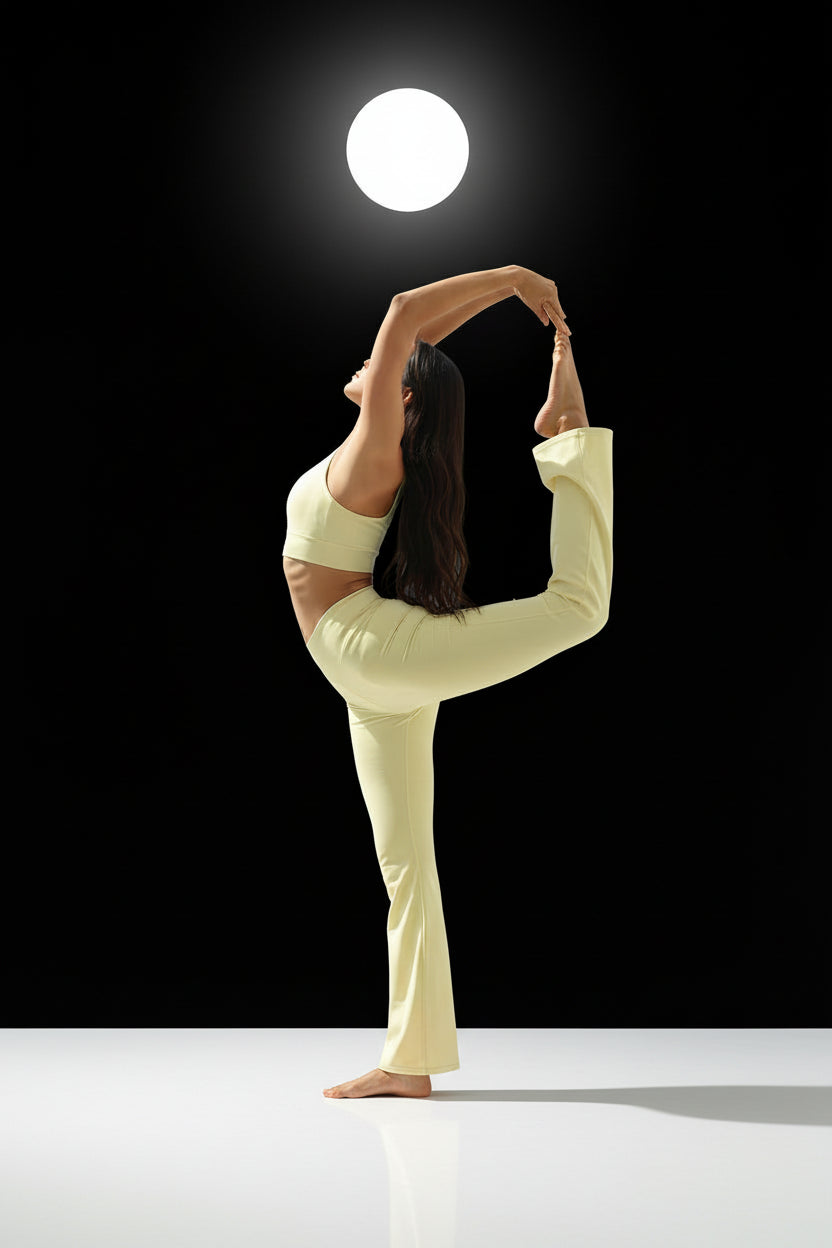 THE QUANTUM NOW Yoga Flow Pants