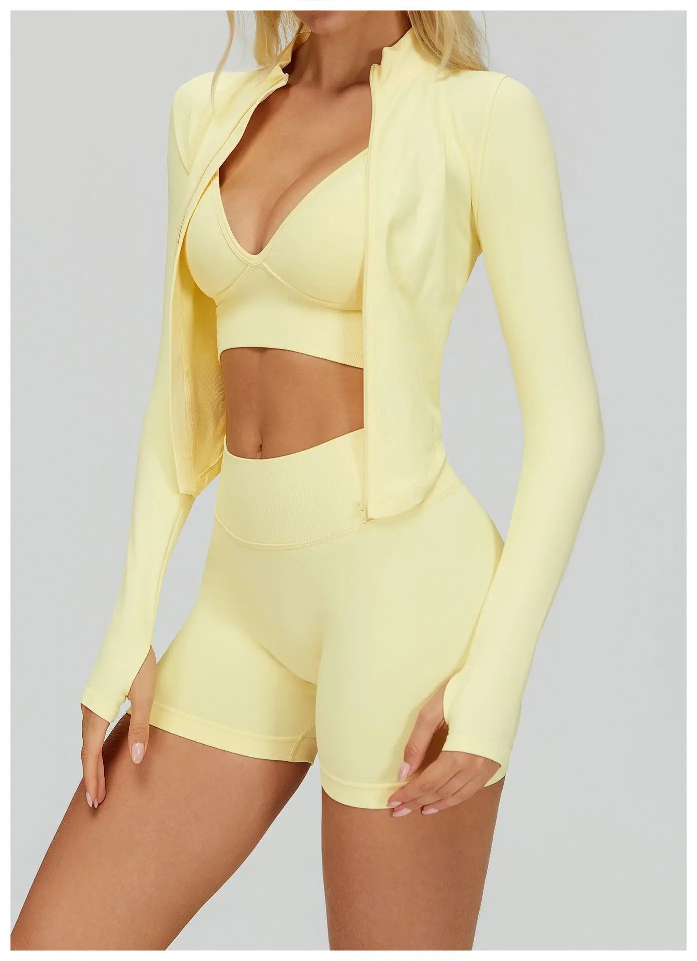 THE QUANTUM NOW Aligned Yoga Jacket