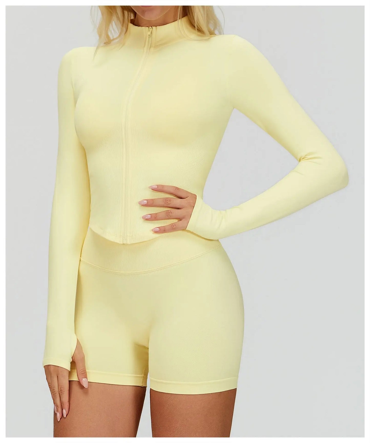 THE QUANTUM NOW Aligned Yoga Jacket